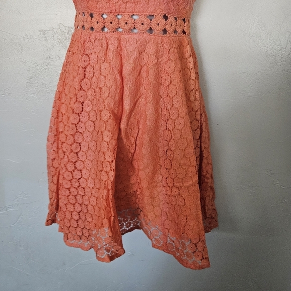 Raga Anthropologie Women's XS Peach Orange Crochet Lace Mini Dress Boho Girly - Picture 3 of 11